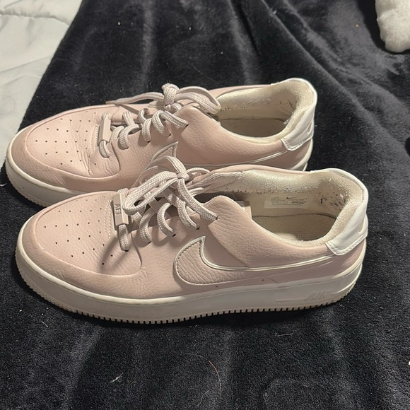 Nike Air Force One, sage, low sneakers - Picture 1 of 6